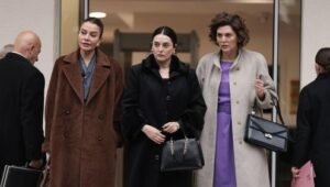 Kral Kaybederse Episodio 4 con Sottotitoli in italiano