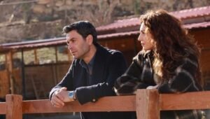 Uzak Şehir Stagione 1 Episodio 11 con Sottotitoli in italiano