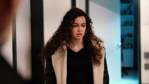 Bir Gece Masalı Stagione 1 Episodio 25 con Sottotitoli in italiano