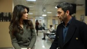 Uzak Şehir Stagione 1 Episodio 13 con Sottotitoli in italiano